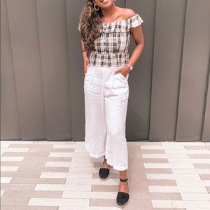 Gingham off shoulder American Eagle top! Size small